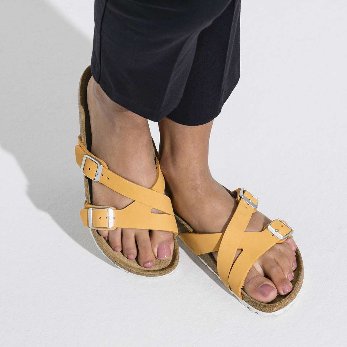 Apricot Birkenstock Yao Soft Footbed Nubuck Leather Women's Two Strap Sandals | eMxoV2woXNO