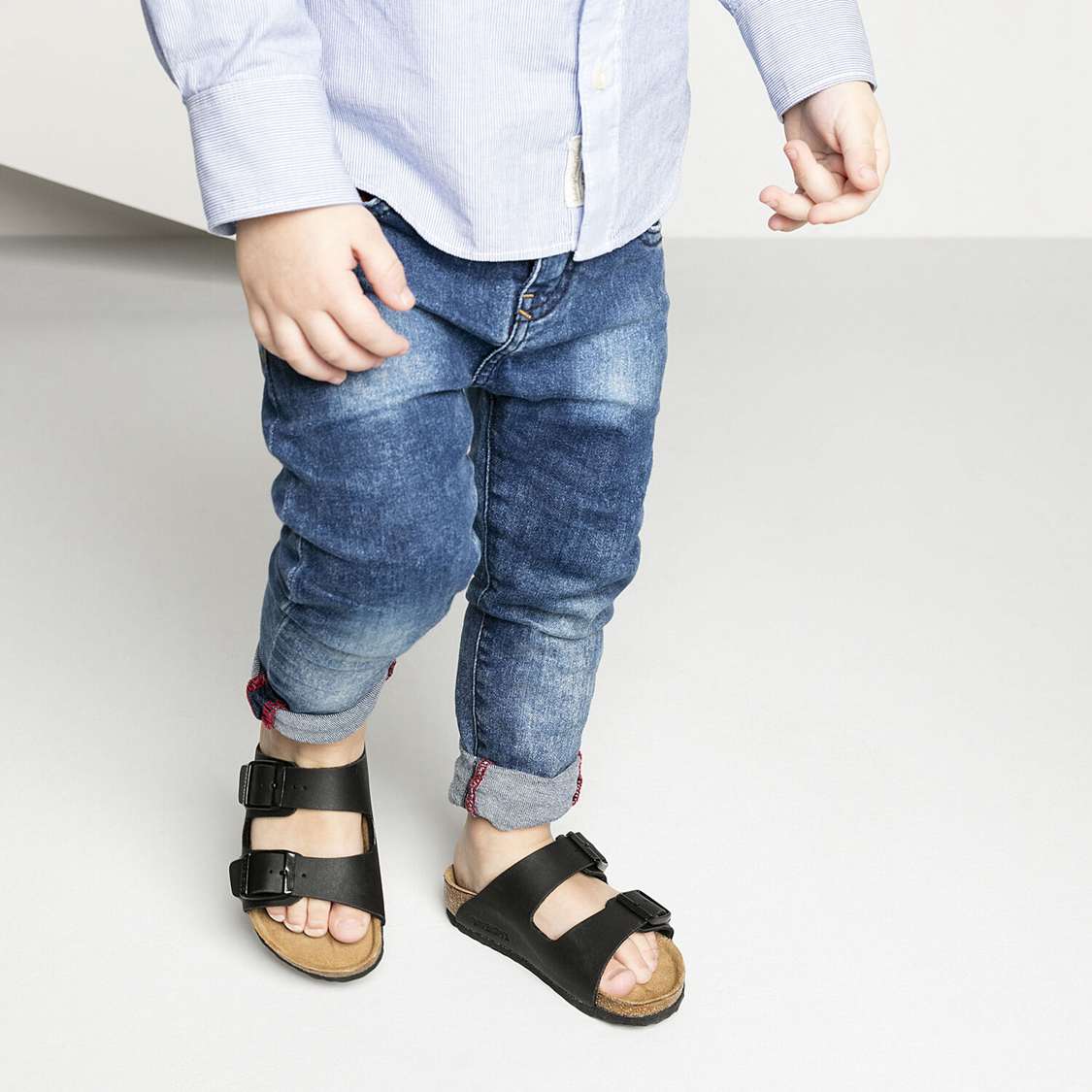 Black Birkenstock Arizona Birko-Flor Kids' Boys Sandals | LdFnGLKbCRE