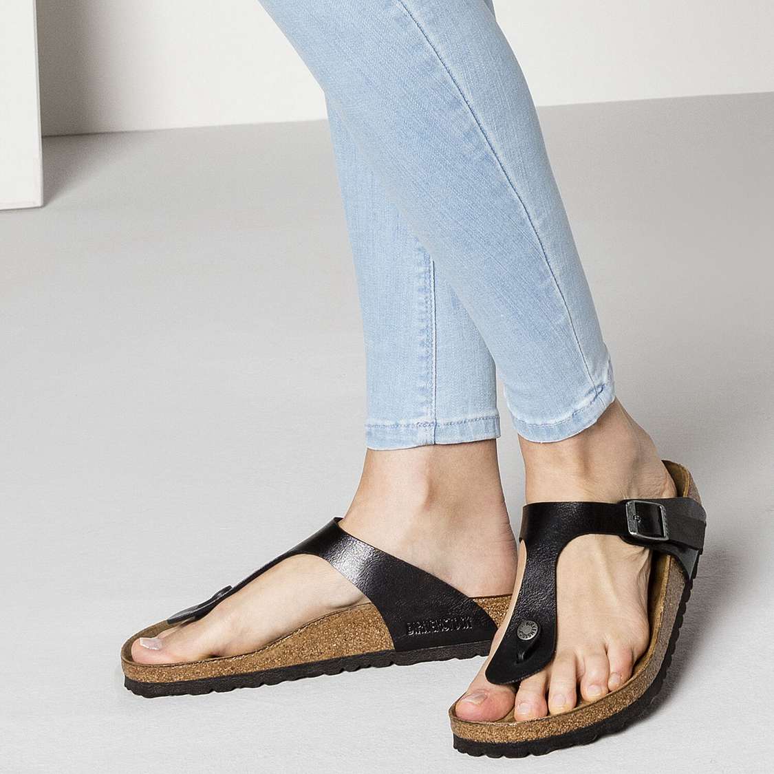 Black Birkenstock Gizeh Birko-Flor Women's One Strap Sandals | Rg8TsVEy6dy