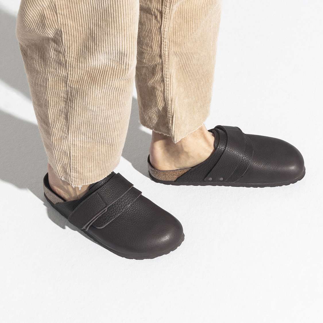 Black Birkenstock Nagoya Nubuck Leather Men's Clogs | uacKHblxacE