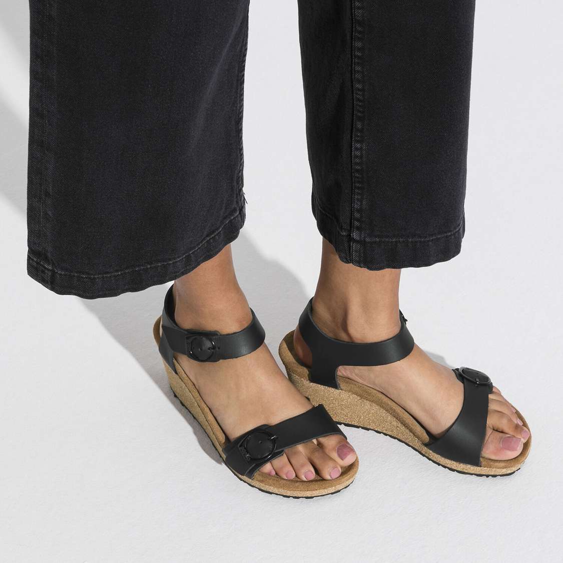 Black Birkenstock Soley Leather Women's Two Strap Sandals | FrQnBnHRRXE