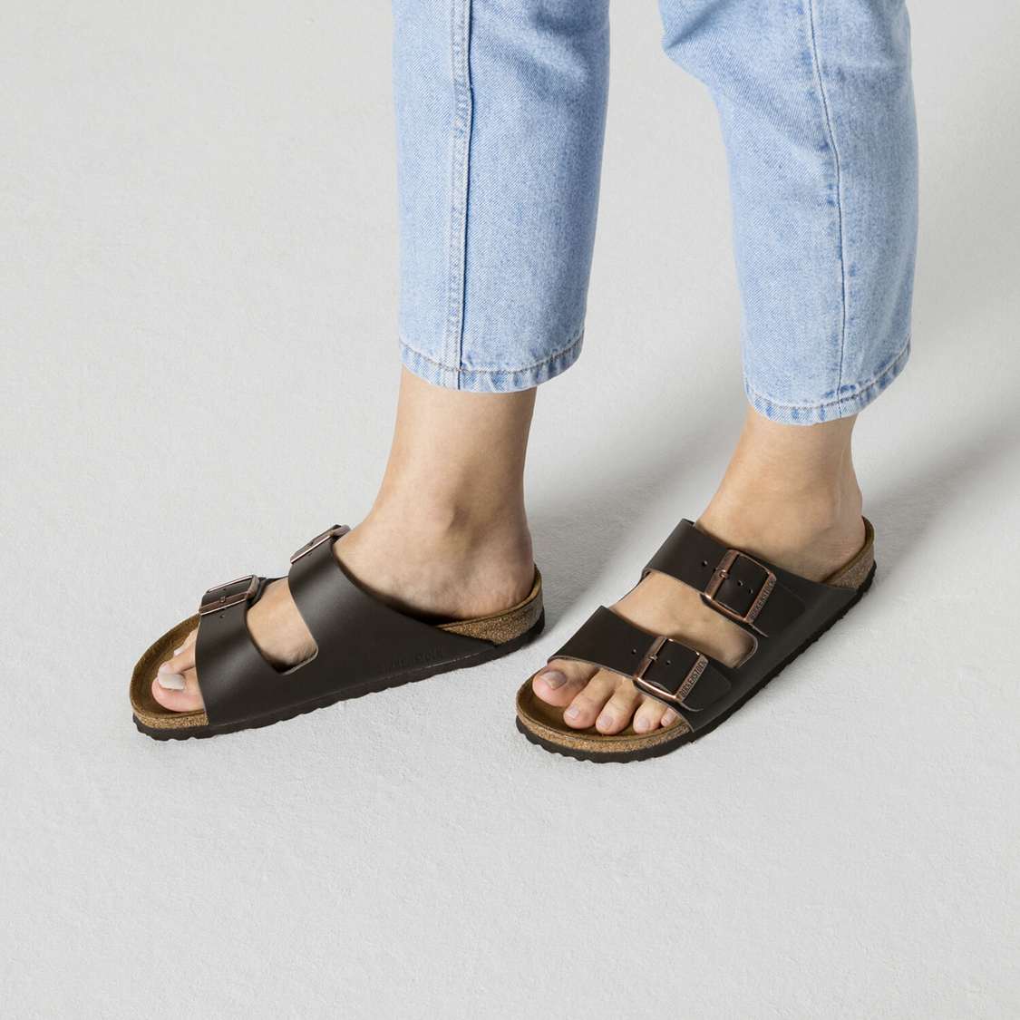 Dark Brown Birkenstock Arizona Leather Women's Two Strap Sandals | YCbRc7HCBGK