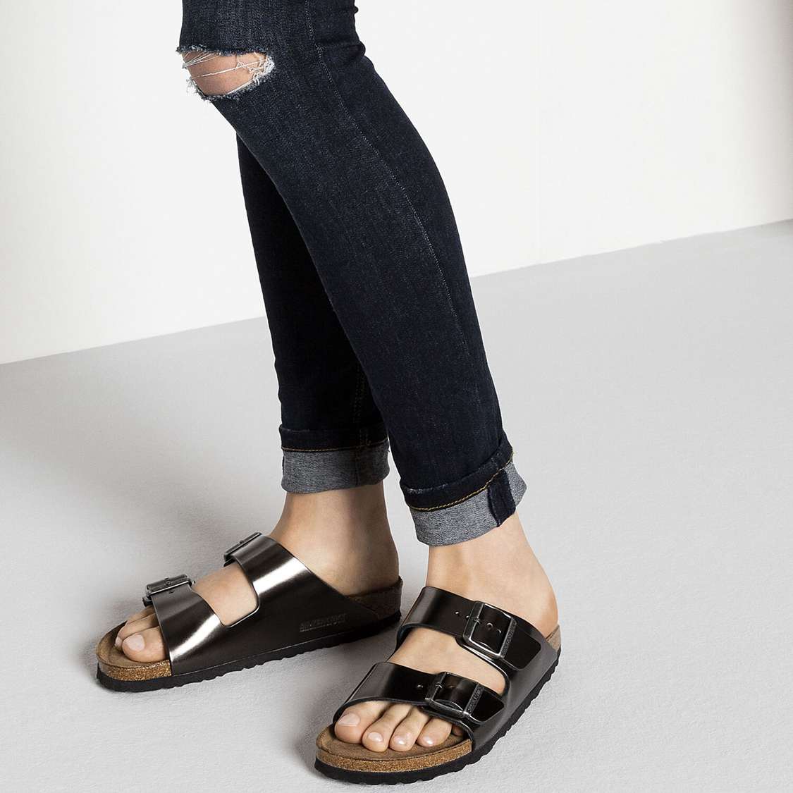 Dark Grey Birkenstock Arizona Soft Footbed Leather Women's Two Strap Sandals | fDpLKgMAtqV