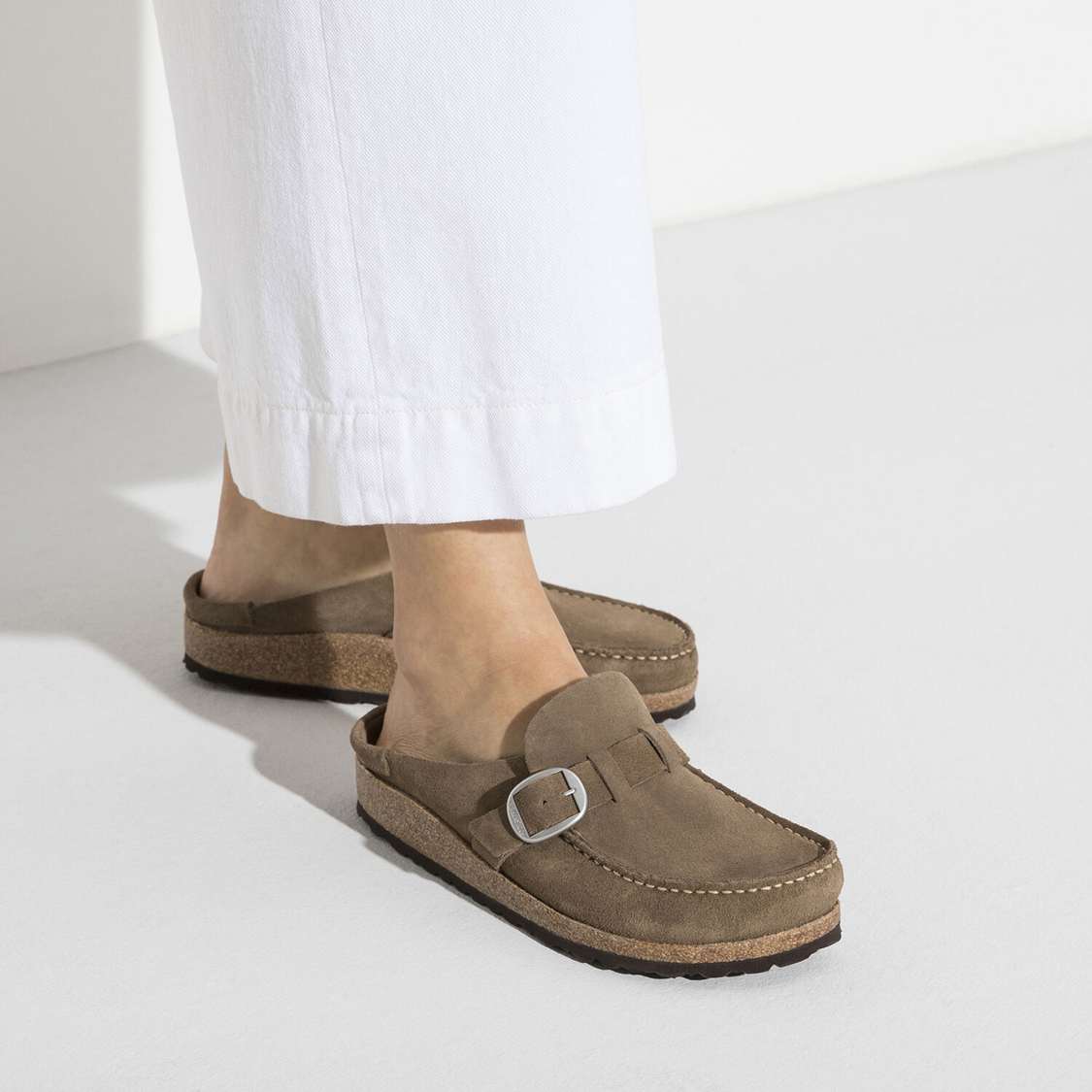 Grey Birkenstock Buckley Suede Leather Women's Clogs | CFg27KYLarX