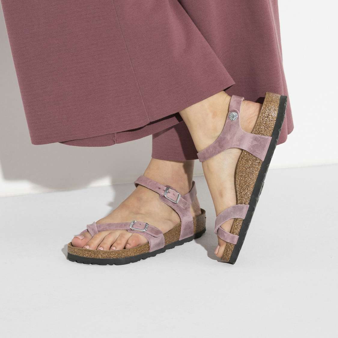 Lavender Birkenstock Taormina Oiled Leather Women's Two Strap Sandals | SgFI3zlpywX