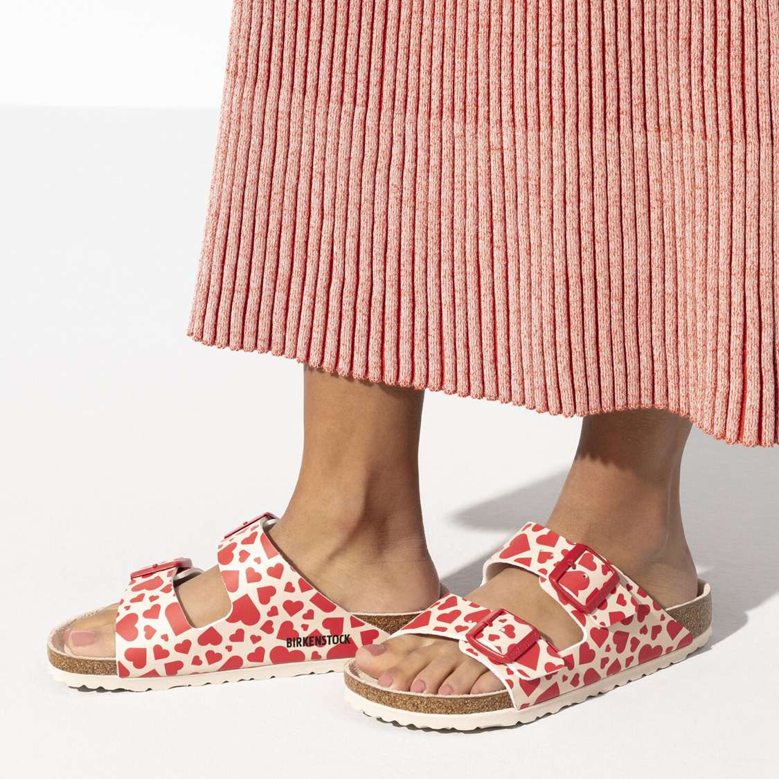 Red Birkenstock Arizona Birko-Flor Women's Two Strap Sandals | zUlysQOZagw