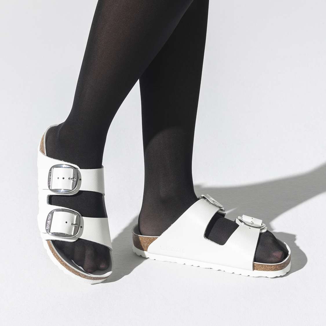 White Birkenstock Arizona Big Buckle Leather Women's Two Strap Sandals | 5G5xuJHTTnL