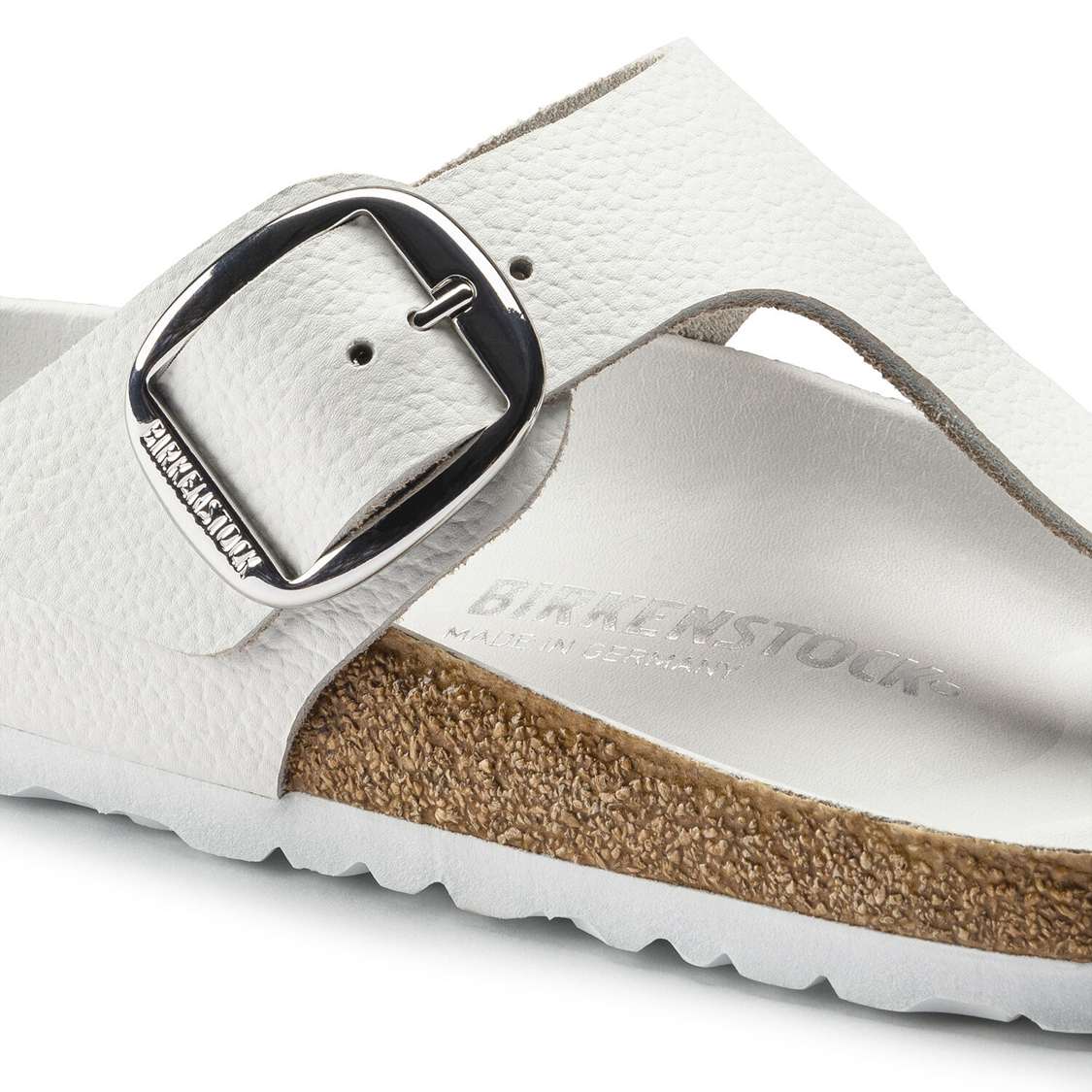 White Birkenstock Gizeh Big Buckle Leather Women's One Strap Sandals | qmZCYafYkpJ