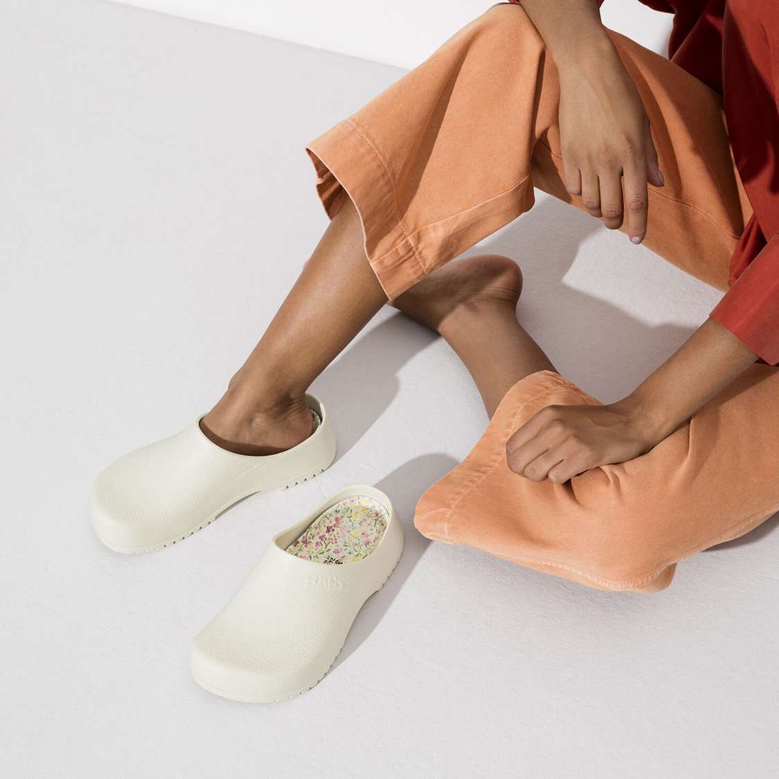 White Birkenstock Super-Birki Polyurethane Women's Clogs | HvTLahz3vVa